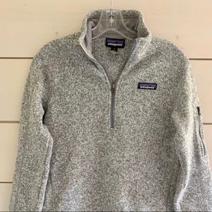 Patagoinia Quarter Zip- Birch White- small